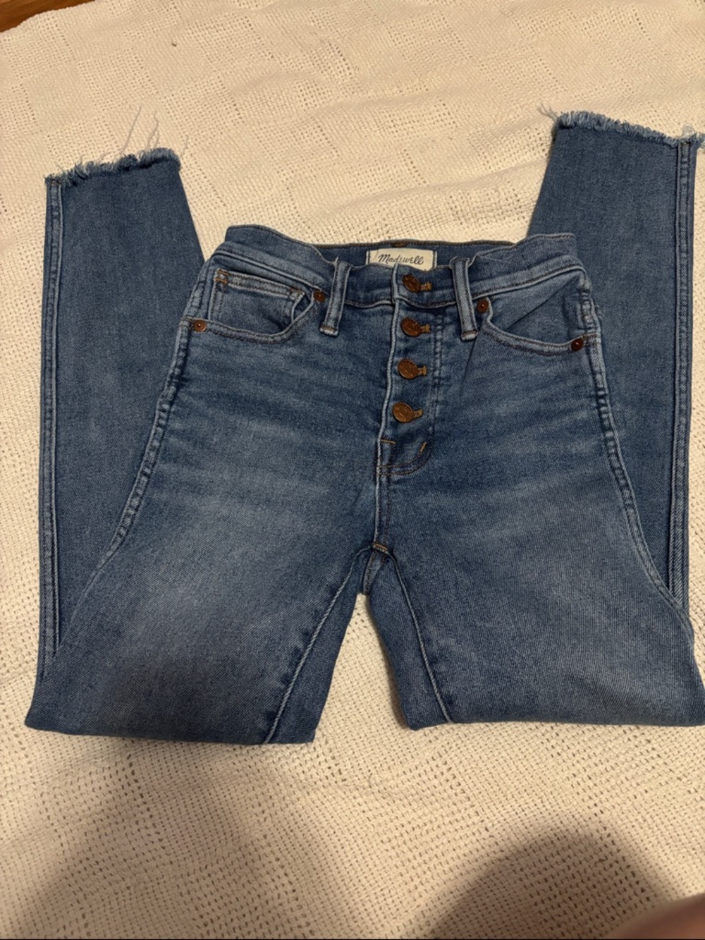 Madewell 10” High Rise Skinny Jeans Size 23 Button Fly Raw Hem Medium Wash